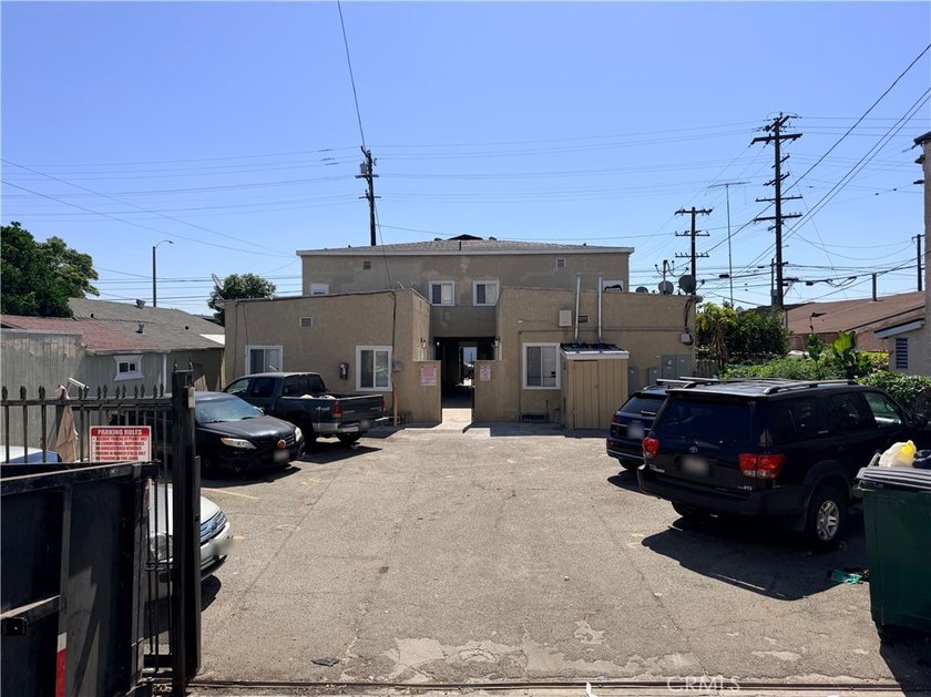 Great turnkey investment opportunity in a high-demand Long Beach - photo 2