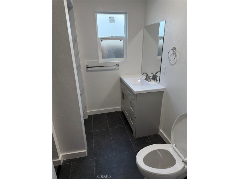 Great turnkey investment opportunity in a high-demand Long Beach - photo 6