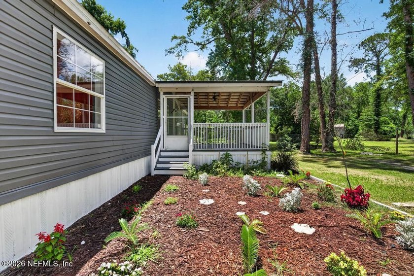 Welcome home to peaceful country living! Nestled on 2.5 - photo 4