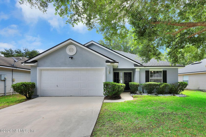Come View and Make an Offer - Move in Ready - 4 bedroom 2 bath - photo 2