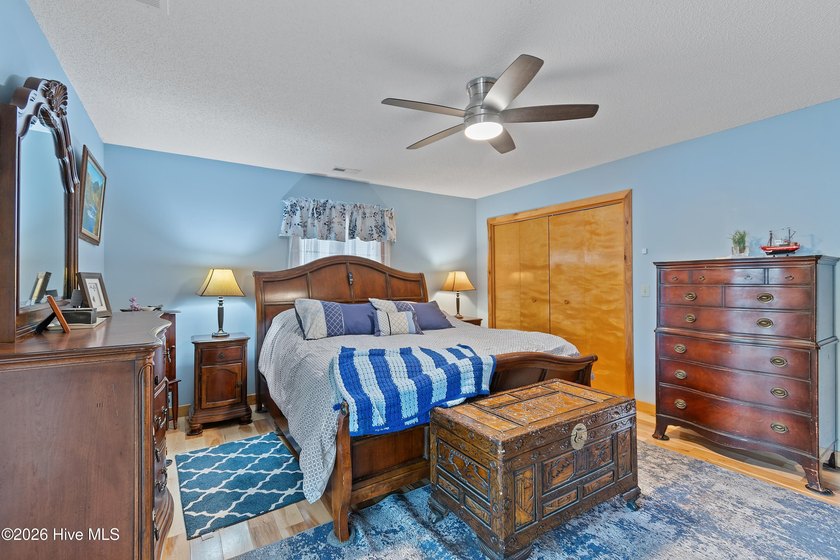 This renovated 3-bedroom, 2-bath ranch features a chef's kitchen - photo 21
