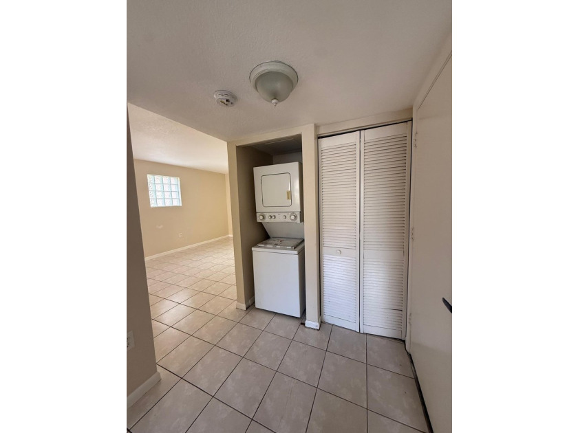 Welcome to this exceptional condominium located in the Cove at - photo 7