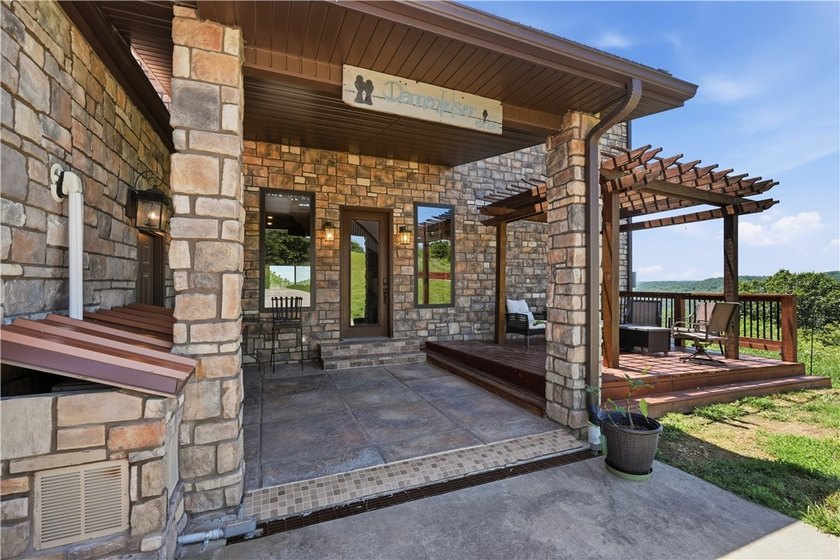 Perched on 7.22 acres within a secluded gated mountain setting - photo 5