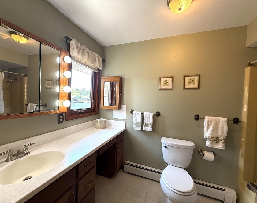 Wake up to a great waterfront view in this beautiful 1884 sq ft - photo 19