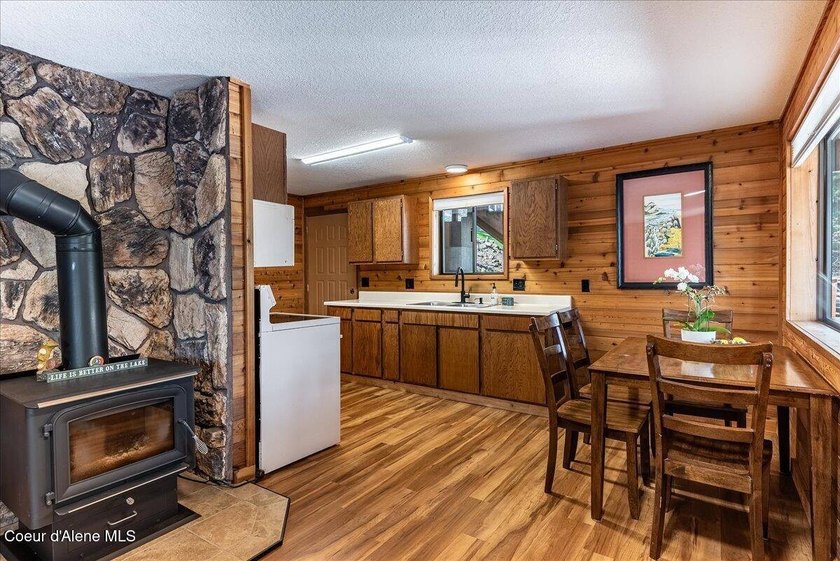 Over 200 feet of Hayden Lake frontage on the coveted close side - photo 44