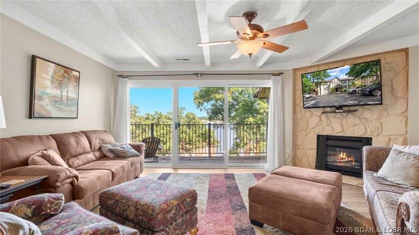 Experience the best of Lake of the Ozarks in this spacious - photo 11