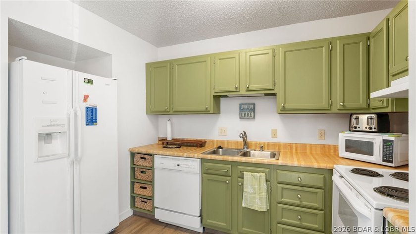 Experience the best of Lake of the Ozarks in this spacious - photo 13