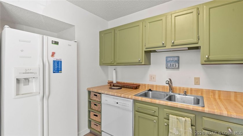 Experience the best of Lake of the Ozarks in this spacious - photo 14