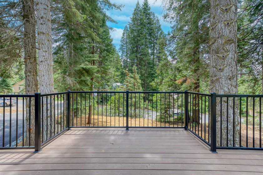 Experience mountain luxury in this gorgeous brand-new alpine - photo 8