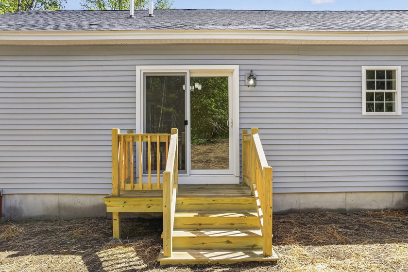 Beautiful new 3-bedroom, 2-bath ranch located in Butler Estates - photo 47