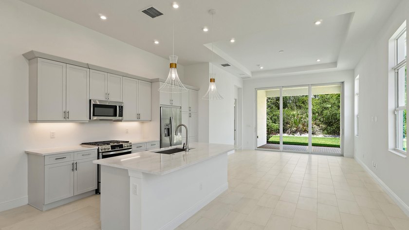 Move in Ready! Experience luxury living at Rivella by Kolter - photo 4