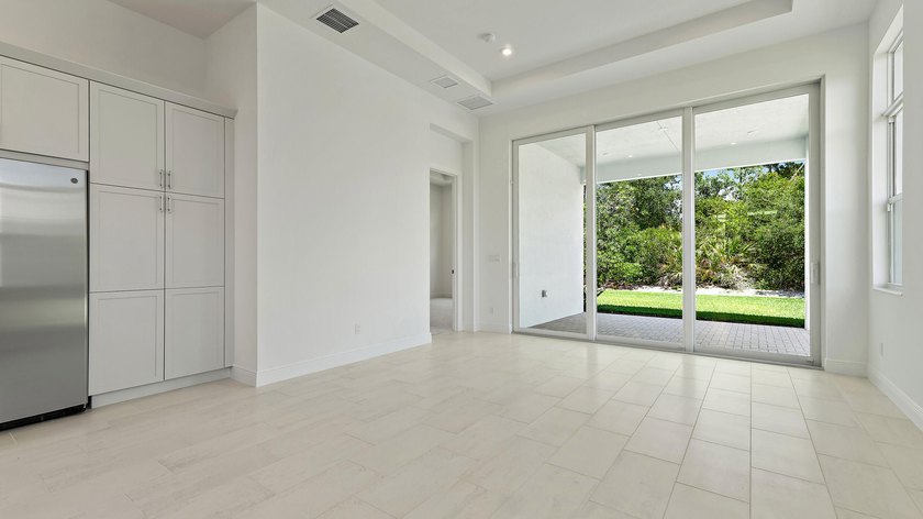 Move in Ready! Experience luxury living at Rivella by Kolter - photo 7