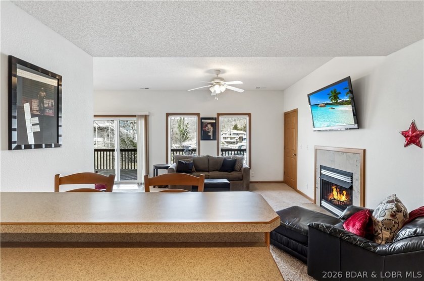 Enjoy the ultimate Lake of the Ozarks lifestyle in this - photo 34