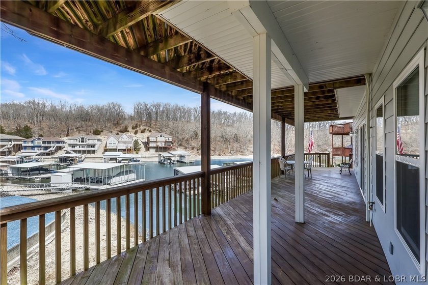 Enjoy the ultimate Lake of the Ozarks lifestyle in this - photo 40