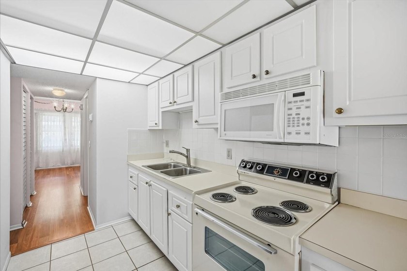 Welcome to maintenance-free Florida living at its finest! This - photo 8