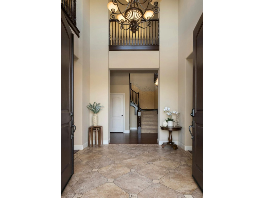 Step into luxury and timeless craftmanship in the prestigious - photo 6
