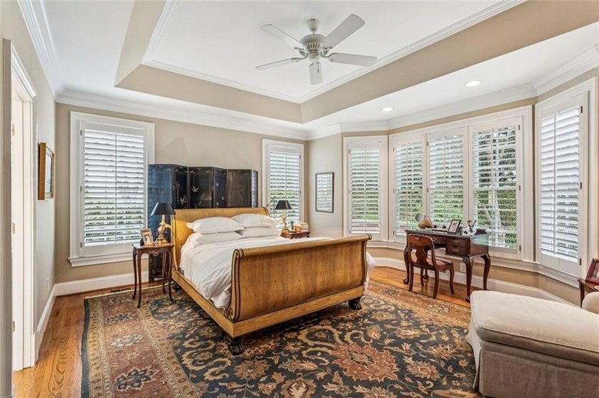 Wonderful cluster home located in popular 2000 Paces Ferry - photo 16