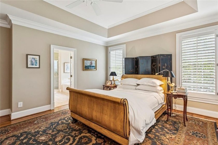 Wonderful cluster home located in popular 2000 Paces Ferry - photo 17
