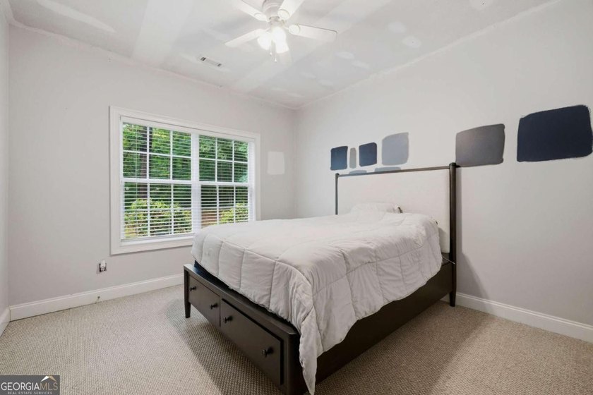 Welcome home to 359 Cannongate Road in Sharpsburg, Georgia - a - photo 21
