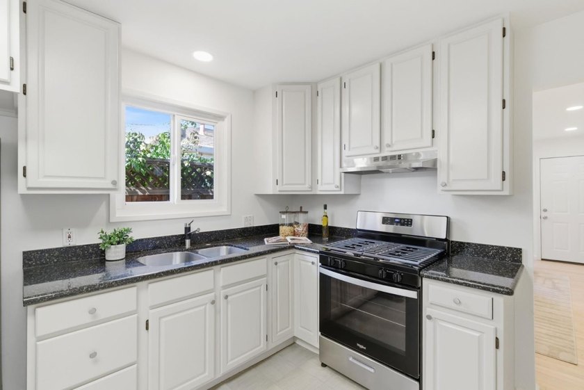 Welcome home to 528 Macarthur Ave, a beautifully updated - photo 5