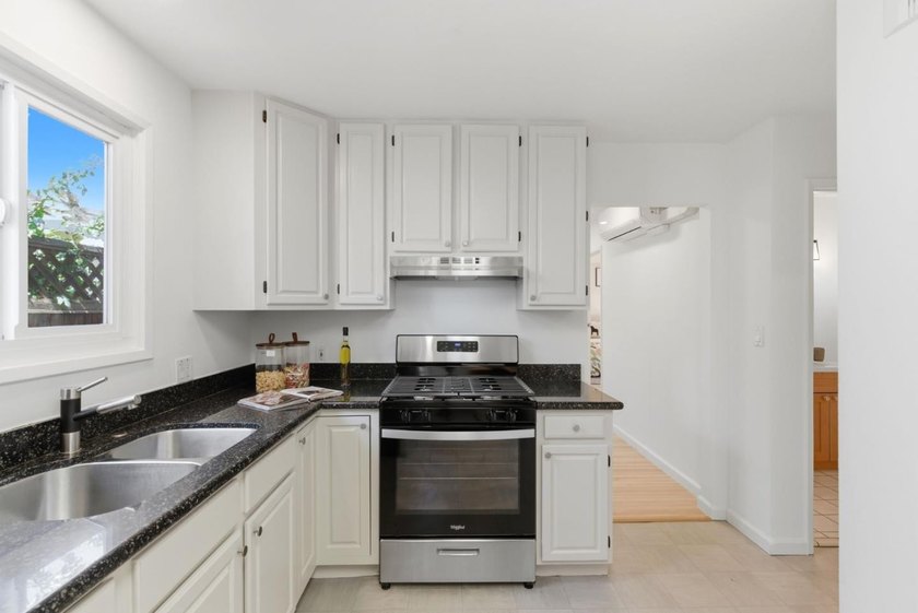 Welcome home to 528 Macarthur Ave, a beautifully updated - photo 6