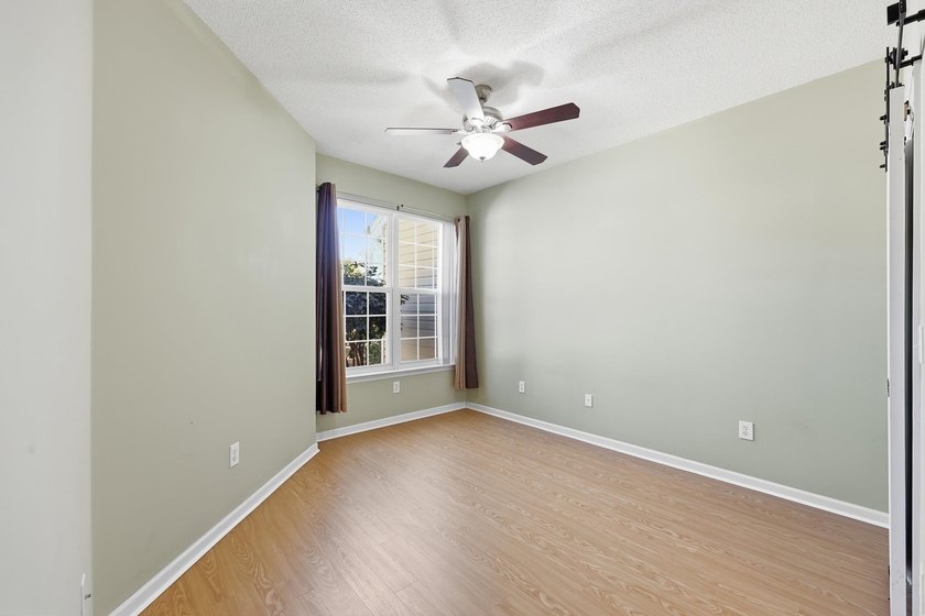 Looking for a quiet community where neighbors are homeowners - photo 48