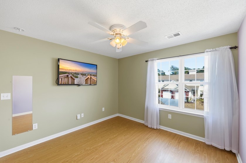 Looking for a quiet community where neighbors are homeowners - photo 53