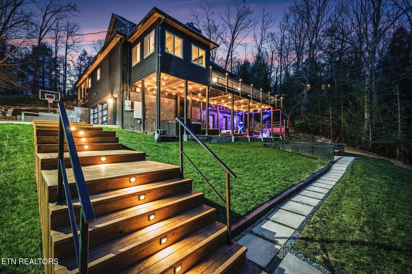 One of the Smoky Mountains' premier luxury short-term rental - photo 4