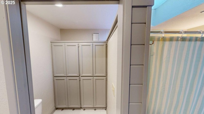 This furnished two-story condo near the Chetco River is move-in - photo 20