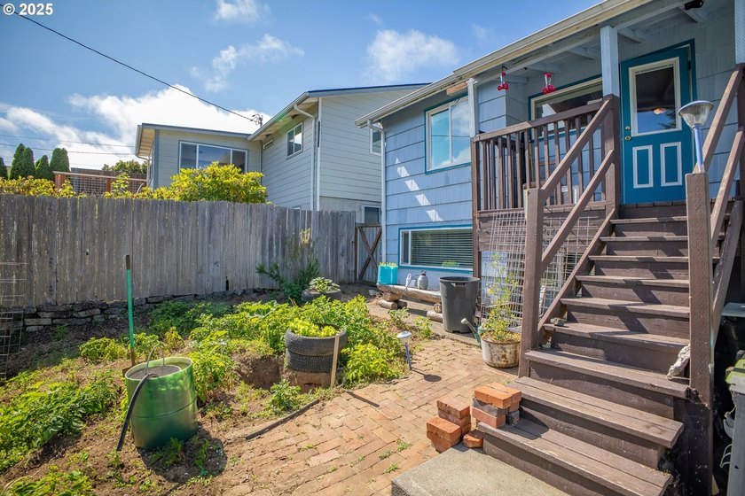 First time on the market in 47 years! This well-kept and nicely - photo 33