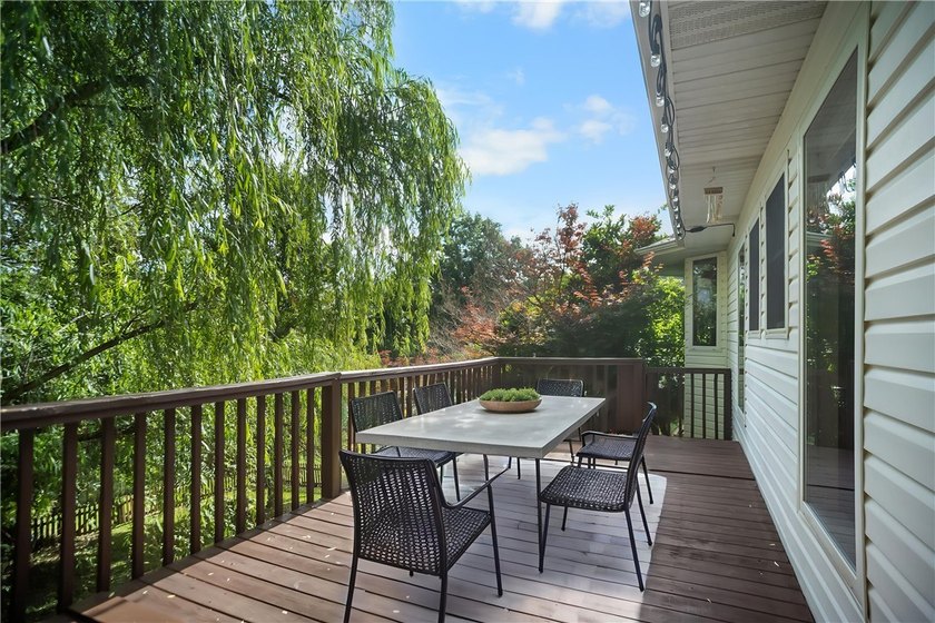 Welcome to Lake Road Estates! This spacious two-story home - photo 6