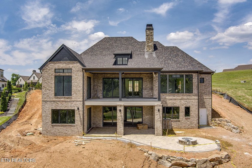 Nearly completed new construction on a premier lakefront - photo 15