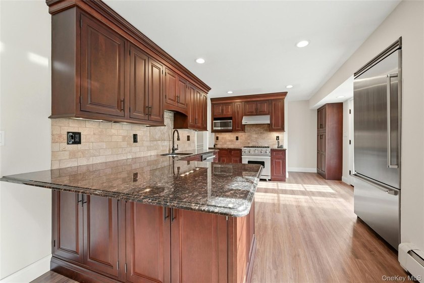 Welcome to this exceptional Old Stony Brook gem, located North - photo 16