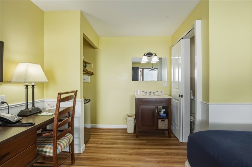 The Keuka Lakeside Inn presents a rare opportunity to acquire a - photo 32