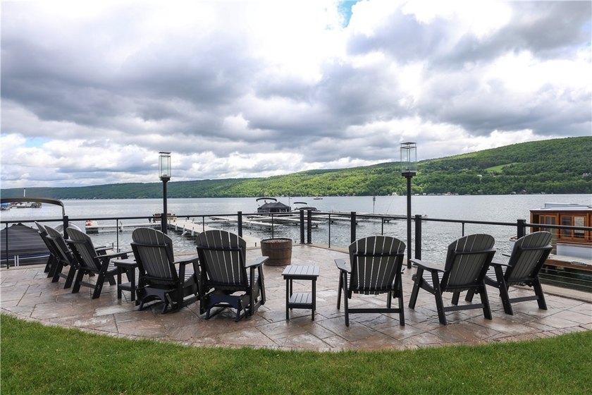 The Keuka Lakeside Inn presents a rare opportunity to acquire a - photo 43