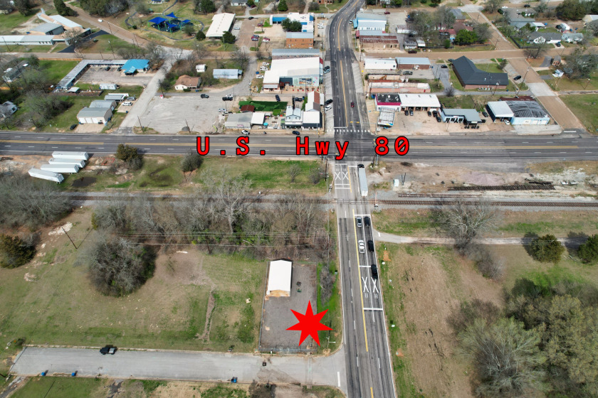 CORNER FENCED LOT IN HAWKINS TX - photo 3