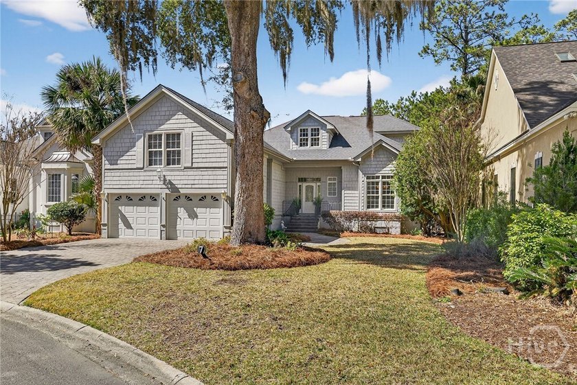 Elegant and exceptionally private patio home in Oakridge - photo 3