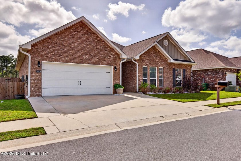 This house comes with a REDUCED RATE as low as 5.625% (APR 6 - photo 3
