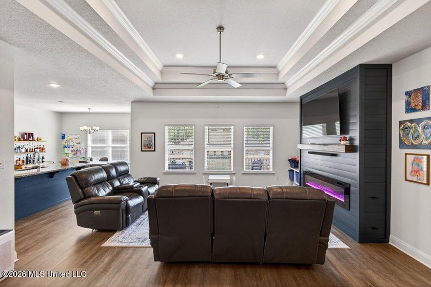 This house comes with a REDUCED RATE as low as 5.625% (APR 6 - photo 6