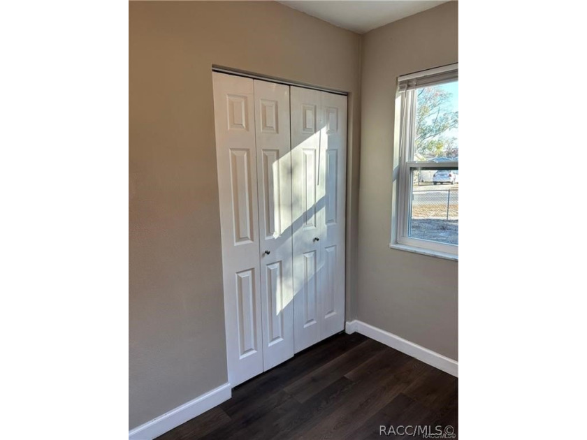 Cute as a button and move-in ready! This charming home is the - photo 15