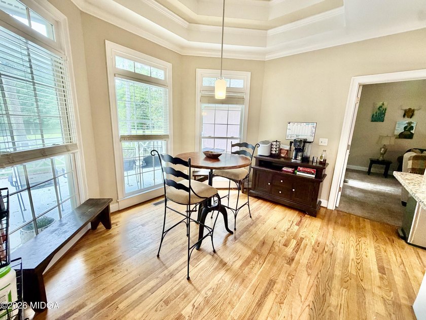 Gorgeous custom built 1 level hard coat stucco home located on - photo 27