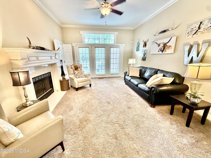 Gorgeous custom built 1 level hard coat stucco home located on - photo 30