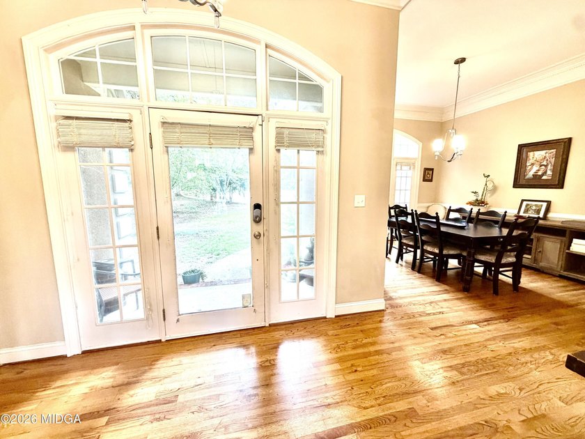 Gorgeous custom built 1 level hard coat stucco home located on - photo 32