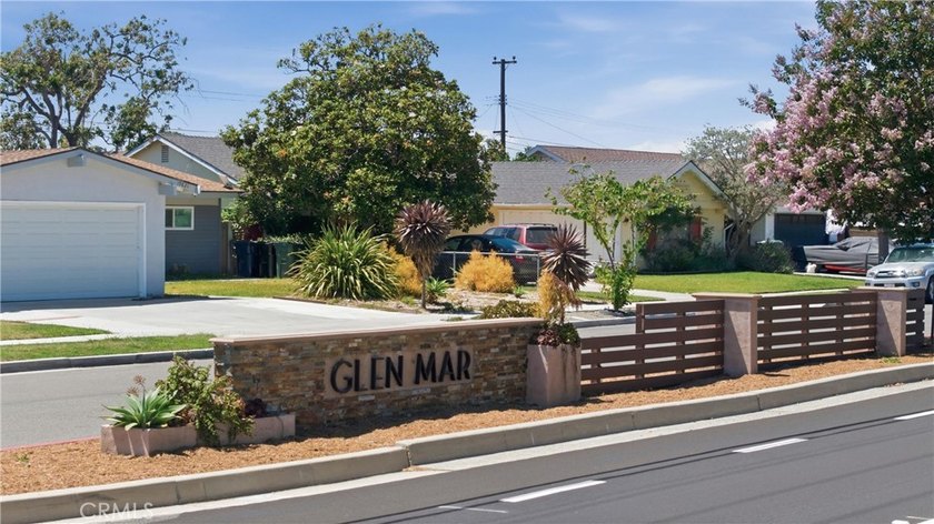 Opportunity knocks in South Huntington Beach! Located in the - photo 2