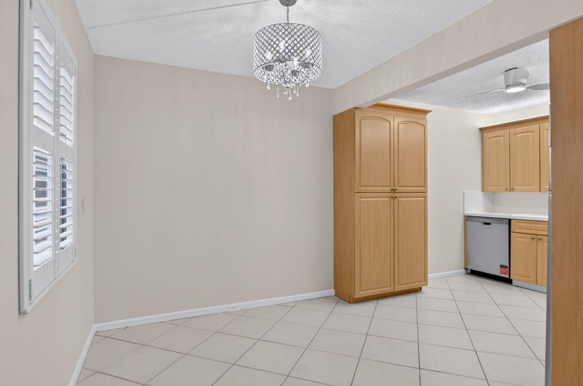 Light and Bright 2-bedroom, 2-bathroom condo on the 3rd floor - photo 4