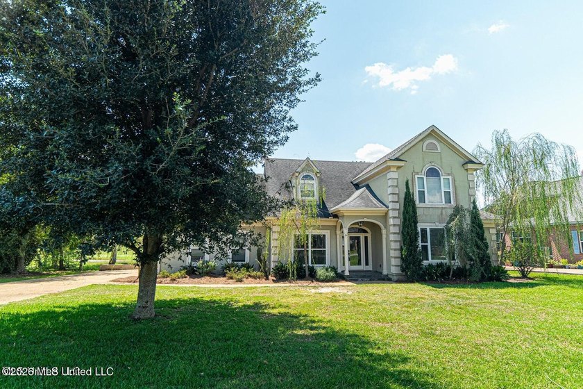 Calling all Golf enthusiasts ! VA assumable loan at 3% interest - photo 2