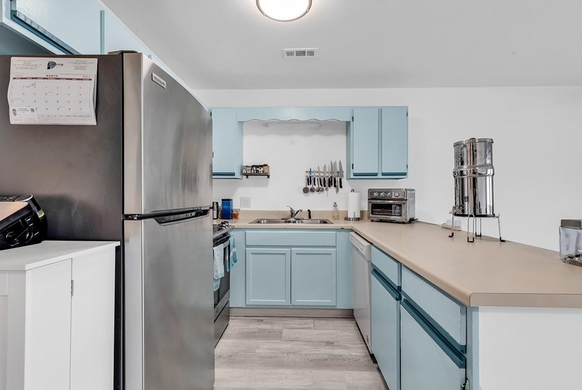 Welcome home to Fairway Lakes at Island Green, nestled on the - photo 13