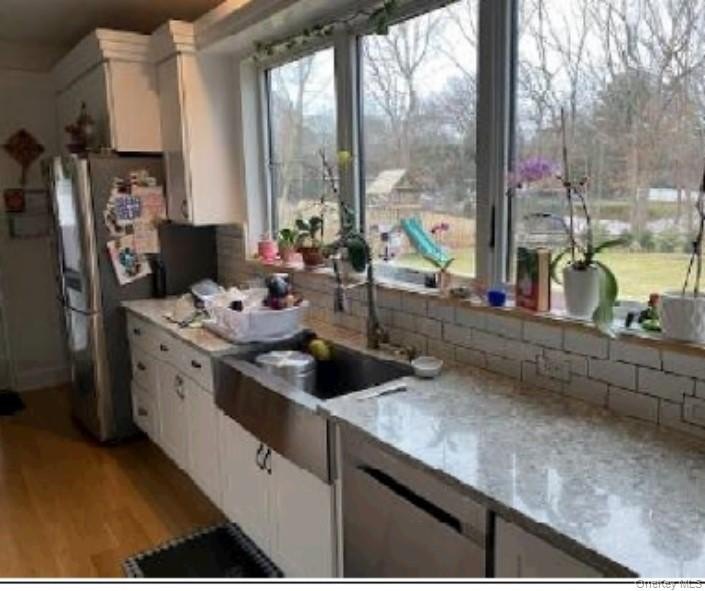 Property sold occupied. No lease, no access. Buyer assumes all - photo 15