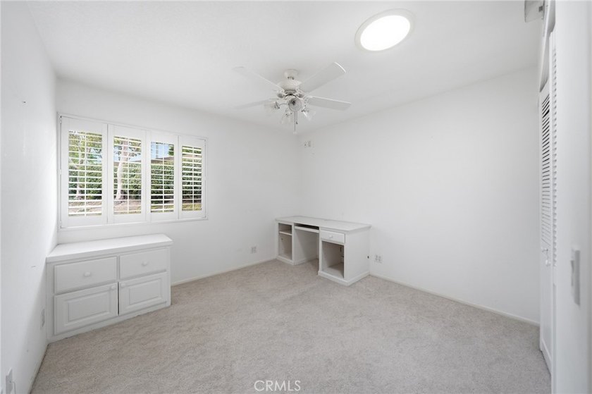 Well-maintained 3-bedroom, 2-bath home in the prestigious - photo 21