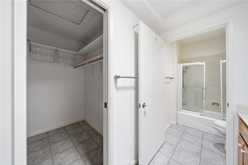 Well-maintained 3-bedroom, 2-bath home in the prestigious - photo 24